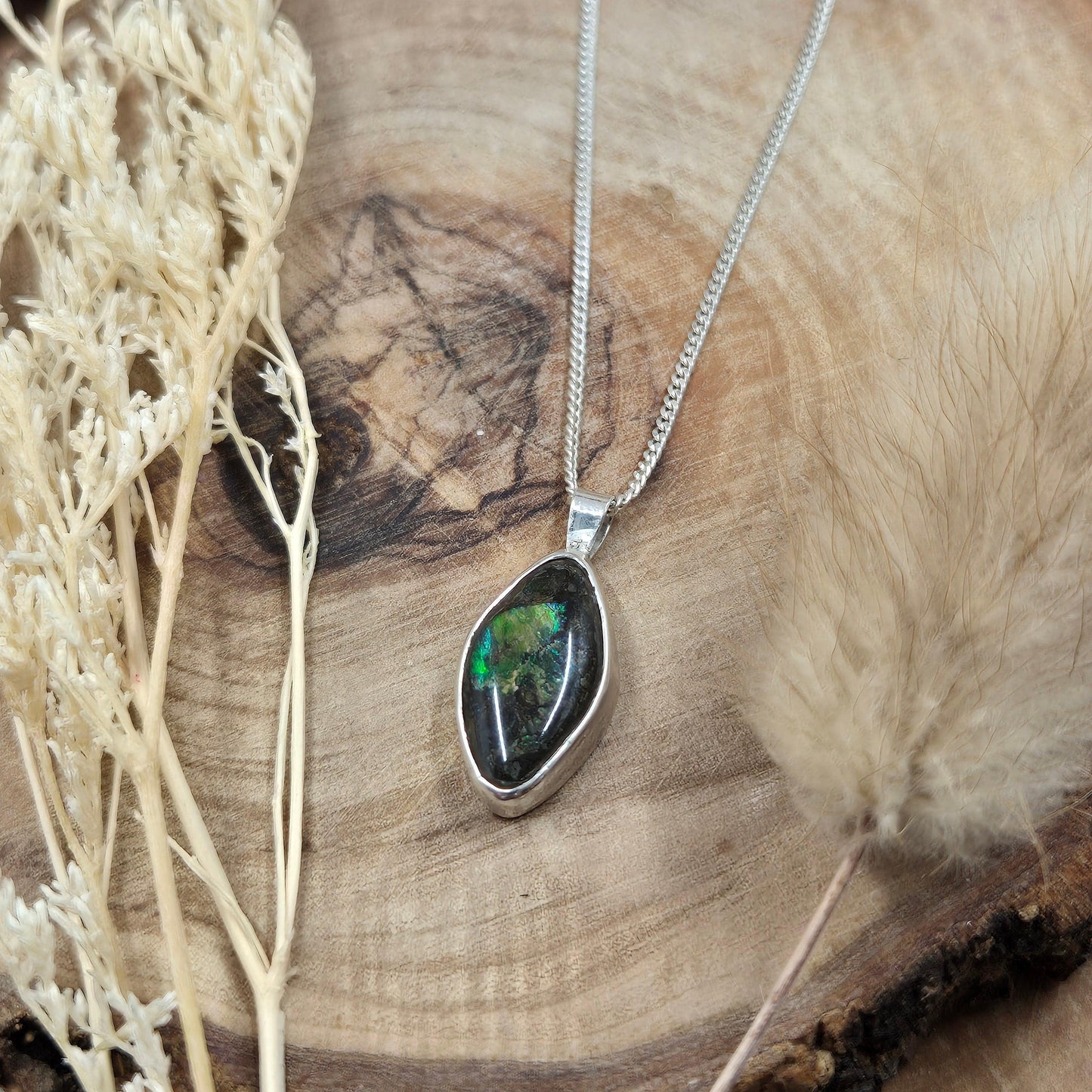 Ammolite Pendant | Ammolite | Ammolite Jewellery | Canadian Ammolite |