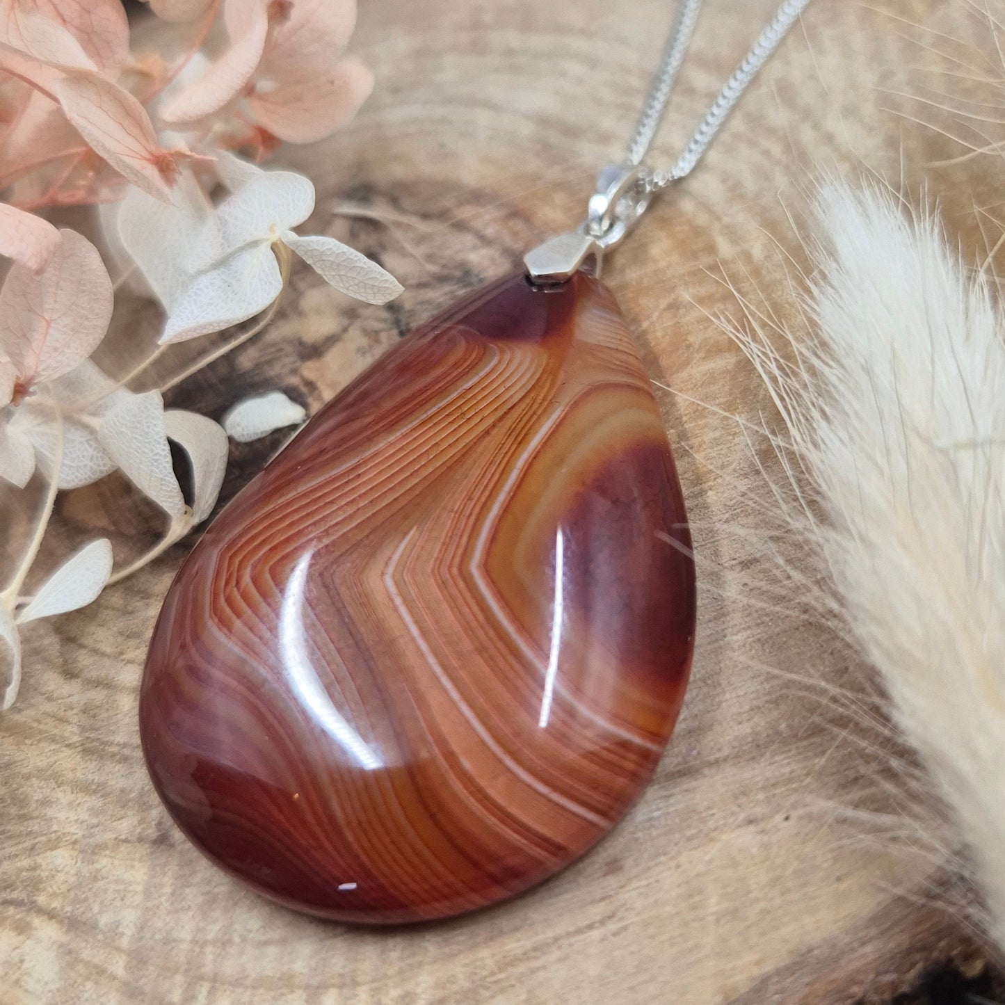 Agate Pendant | Agate Jewellery | Jones Stones