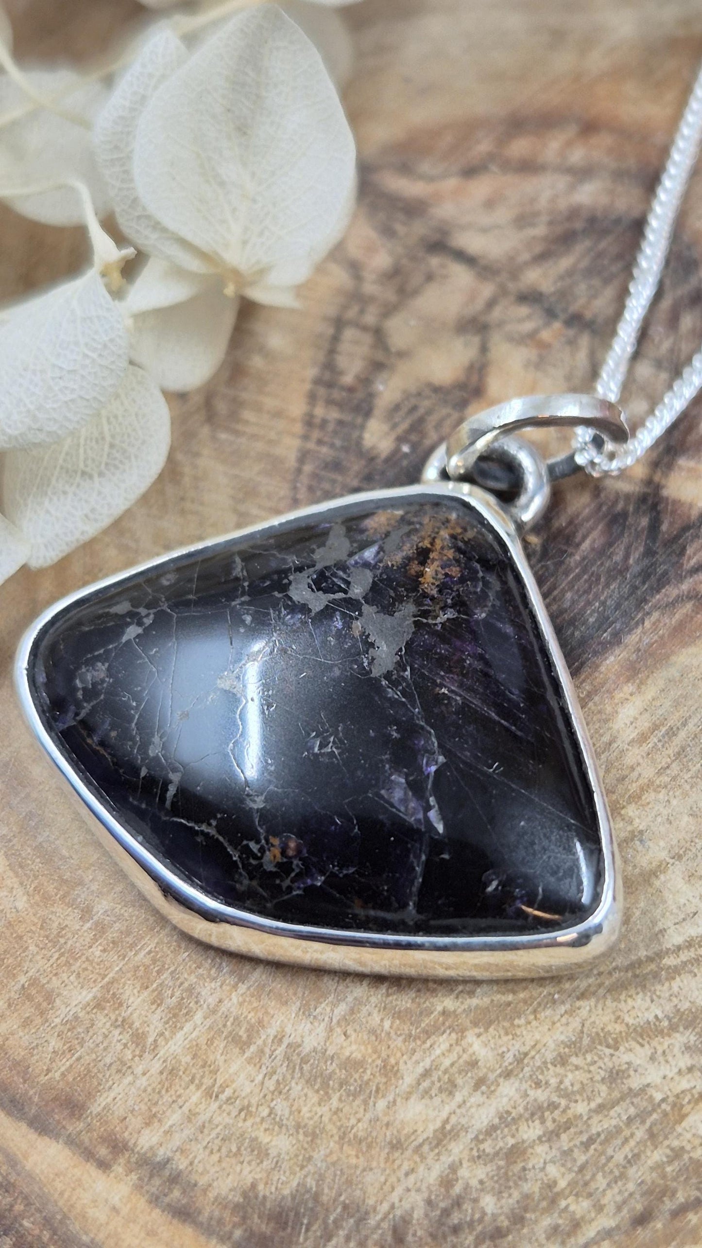 Blue John | Blue John Pendant | Blue John Necklace | Blue John Jewellery Jones Stones