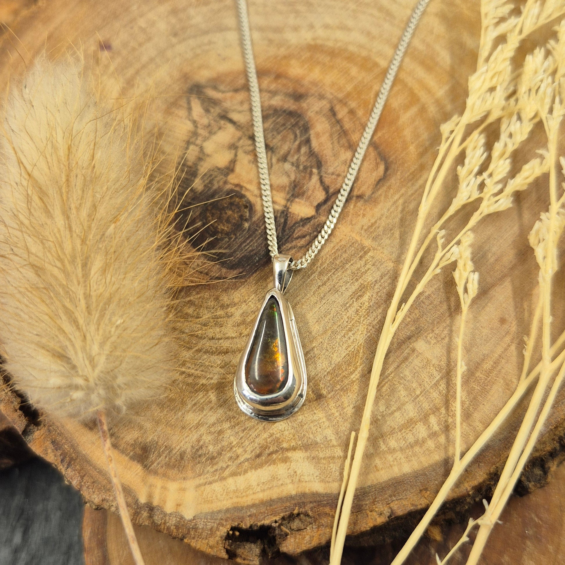 Canadian Ammolite Pendant: Handmade Sterling Silver Jewellery (22mm) Jones Stones