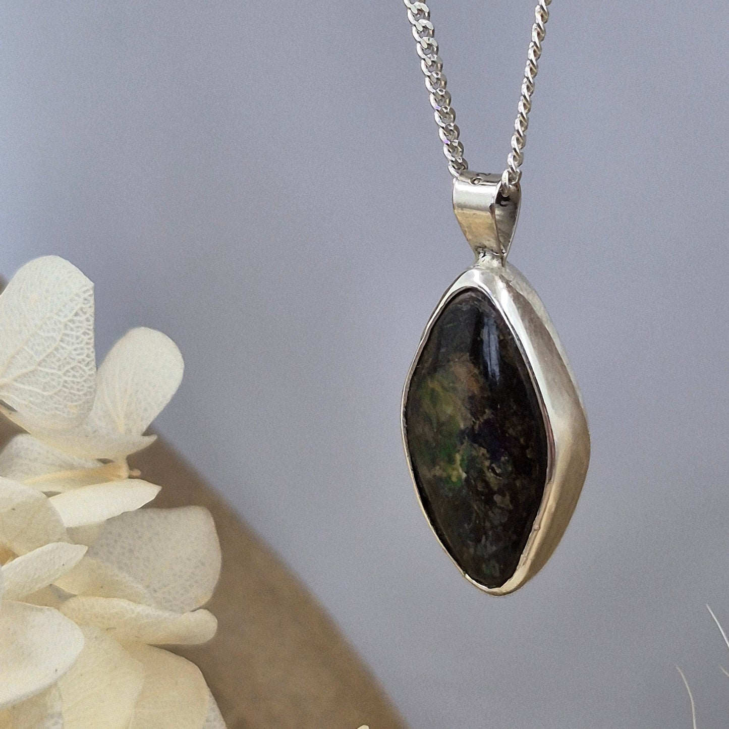 Ammolite Pendant | Ammolite | Ammolite Jewellery | Canadian Ammolite |