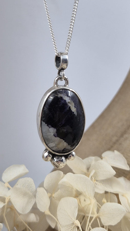 Blue John | Blue John Pendant | Blue John Necklace | Blue John Jewellery Jones Stones