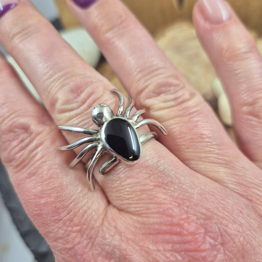 Whitby Jet Handcrafted Spider Silver Ring | Whitby Jet Ring | Whitby Jet | Celtic Jewellery | Handmade Halloween Ring | Ring | Spider Ring Jones Stones