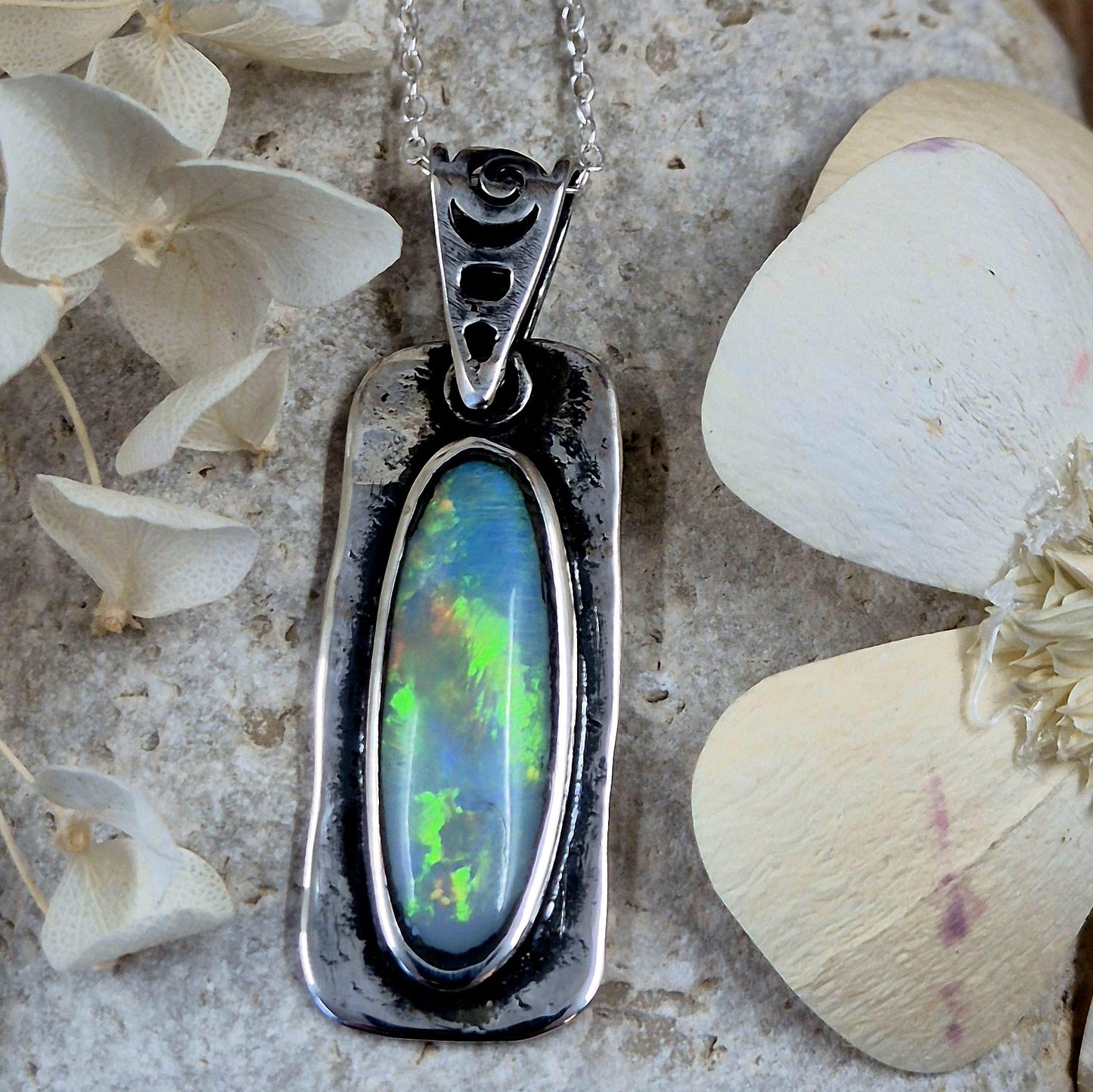Coober Pedy Opal Pendant: Sterling Silver Natural Opal (13.5mm x 40mm) Jones Stones