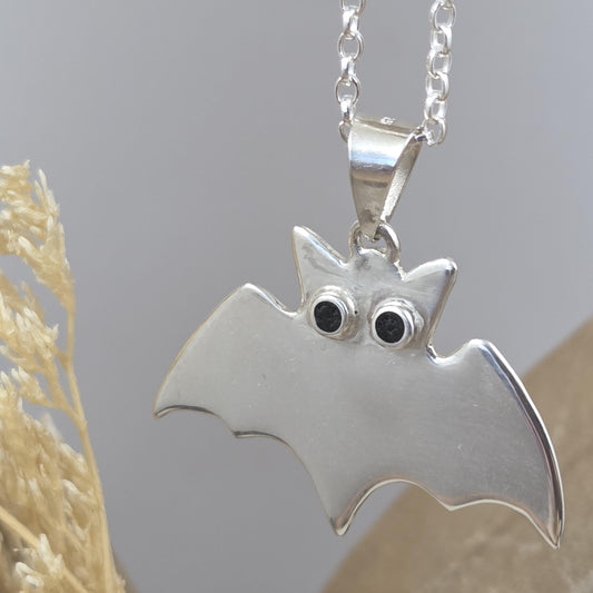 Handmade Sterling Silver Bat Shaped Pendant Necklace: Whitby Jet Eyes Jones Stones